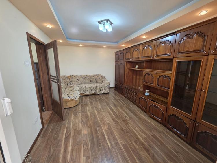 Theodor Pallady, 5 minute metrou 1 Decembrie 1918, Becatei, bloc reabilitat - 8