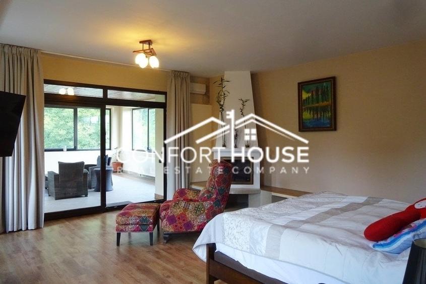 VILA DE LUX, teren 1500mp, piscina, padure, IANCU NICOLAE - 20