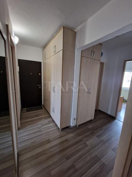 Apartament cu 3 camere decomandat, mobilat în Zorilor