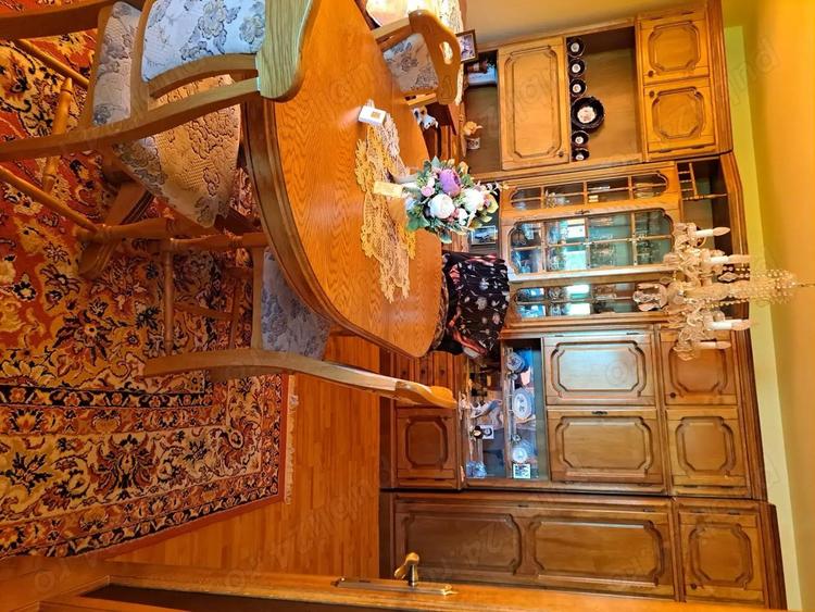 Casa-Vila ultrafinisata in regim D+P+E cu toate utilitatile pe 900 mp,teren - 3