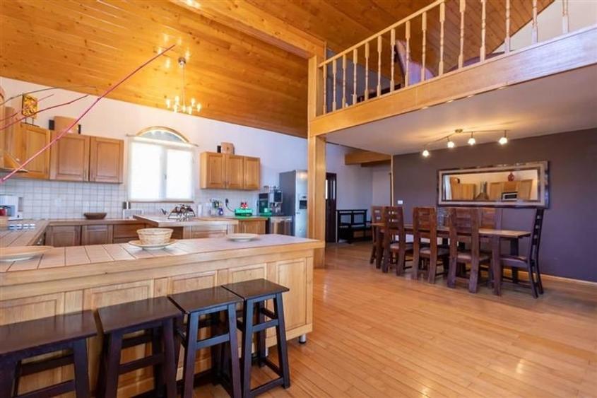 Exclusivitate! Col? de Rai: Casa arhitectura deosebita, cu acces direct la rau, - 8