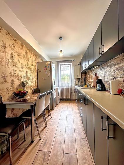 Apartament 3 camere decomandat bucatarie inchisa 2 bai Parcul Teilor - 2