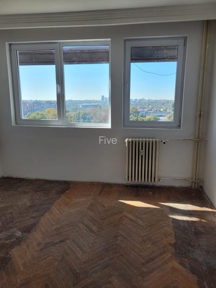 Apartament 2 camere decomandat - zona Gara - 74.800 euro(Cod E5) Apartament 2 camere decomandat - zona Gara - 74.800 euro(Cod E5)