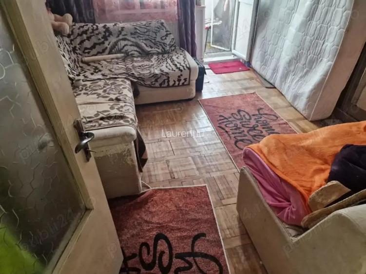 Garsoniera Maratei D-uri 30mp etaj 3 centrala termopan decomandata bloc nou balcon locuibila Garsoniera Maratei D-uri 30mp etaj 3 centrala termopan decomandata bloc nou balcon locuibila