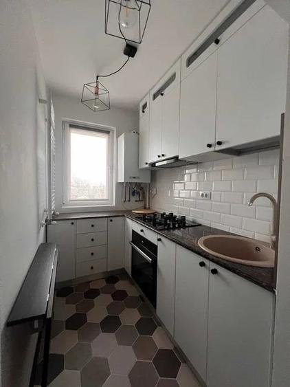 Apartament cu 2 camere, decomandat, zona Tatarasi - 3