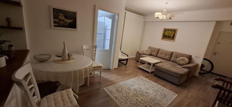 GARSONIERA - TOMIS III - 4