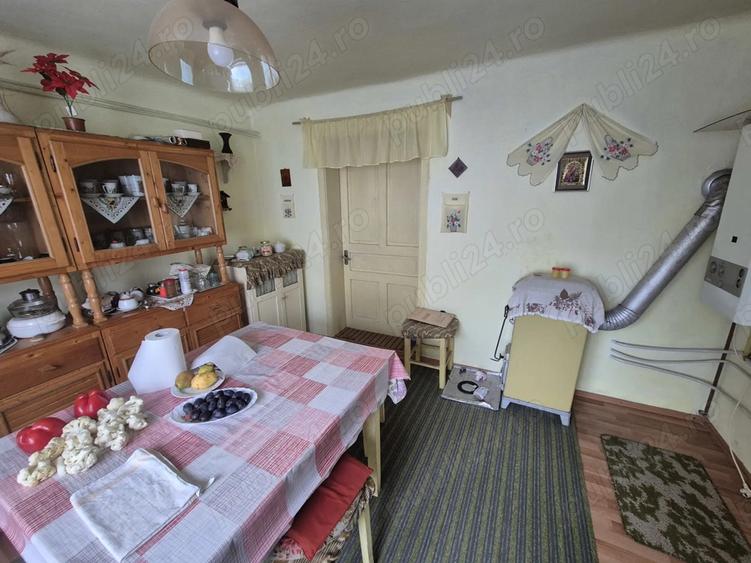 Casa cu etaj central Abrud, jud Alba - 3