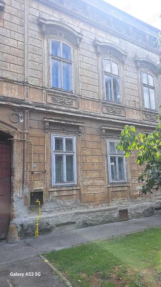 Cladire S+P+2, 1150mp teren, 880mp utili, Arad central - 1