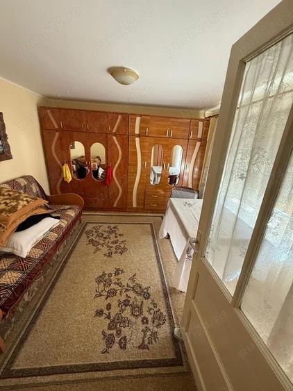 Casa de vanzare cu teren 922 mp Tecuci - 2