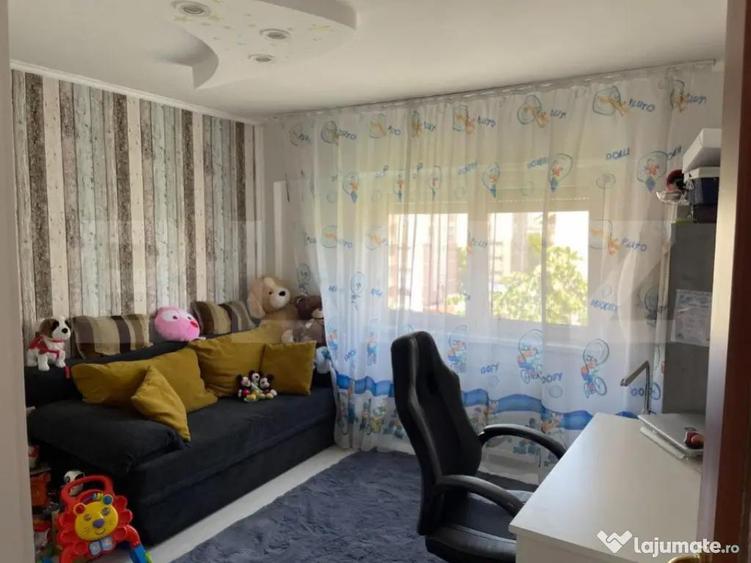 Apartament de vanzare, 79mp, zona Carpati 2 - 6