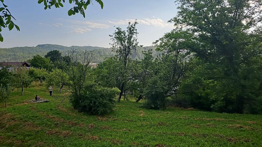 Vand teren in orasul Comarnic  - 1