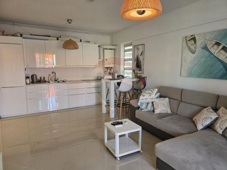 Apartament si loc parcare în zona promenada Mamaia Nord, Constanta - 8