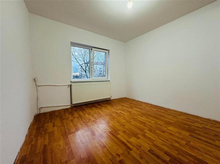 GARSONIERA, ZONA ROGERIUS, STRADA FLAMARION - 5