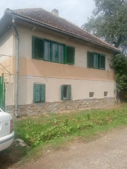 vand casa in com Altana sat benesti str noua Nr 100 - 1