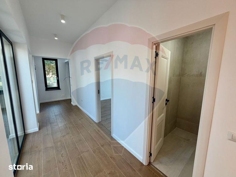 Casa / Vila cu 4 camere de vanzare in zona Dedeman - 14