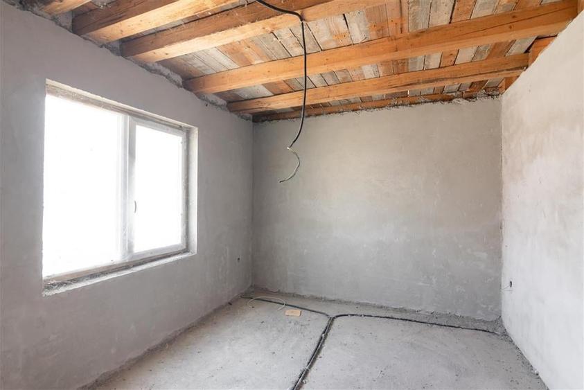 RECO Casa cu 4 camere in Nojorid - 9