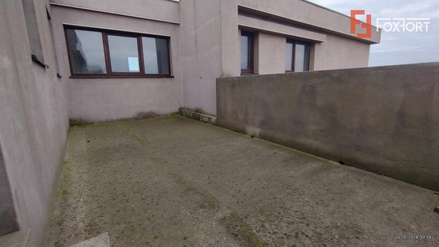 Casa 8 camere ,Sacalaz-Ideala pentru 2 familii - 18