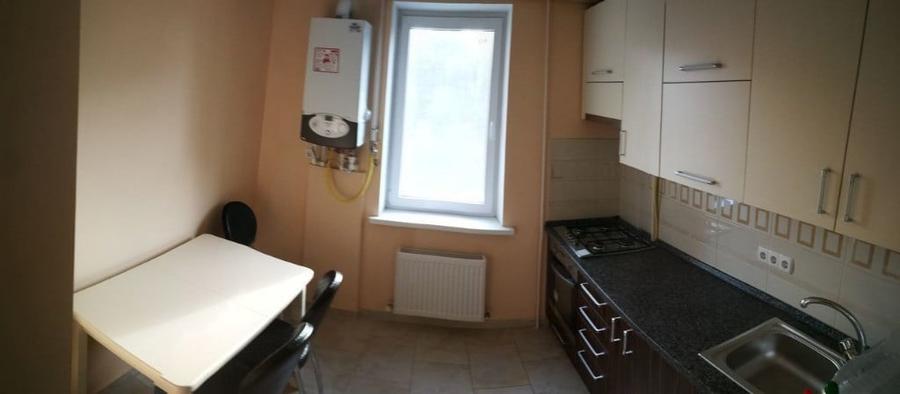 Apartament cu 2 camere decomandat în Girocului