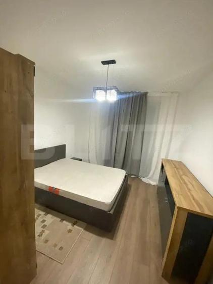 Apartament cu 3 camere decomandat în Centura