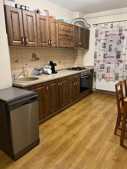 Apartament cu 2 camere decomandat în Mihai Viteazul