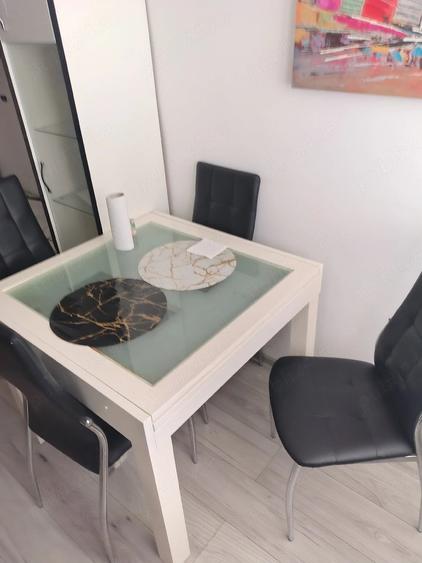 Garsonieră decomandată în Gării