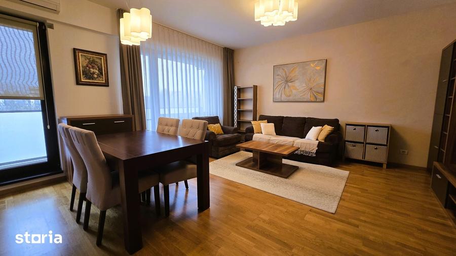 Apartament cu 3 camere decomandat în Băneasa