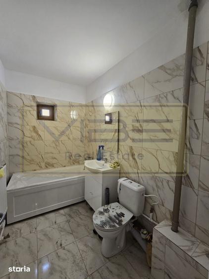 Apartament cu 3 camere decomandat în Gară