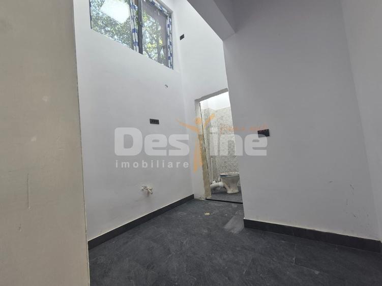Spațiu comercial, de 49 mp, în Gara de Nord