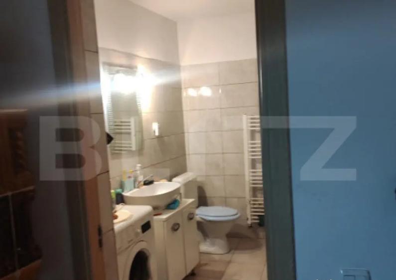 Casa in zona rezidentiala linistita, aproape de oras - panor - 7