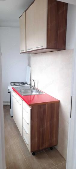 Inchiriez garsoniera moderna ?i luminoasa ultracentral in Rosiori de Vede - 2