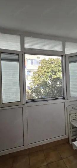 Apartament cu 3 camere, 53 mp, zona Malu Ro?u - 5