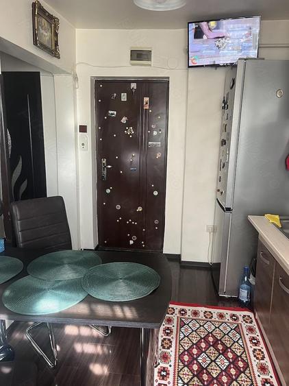 Vanzare apartament 2camere,decomandat. - 5