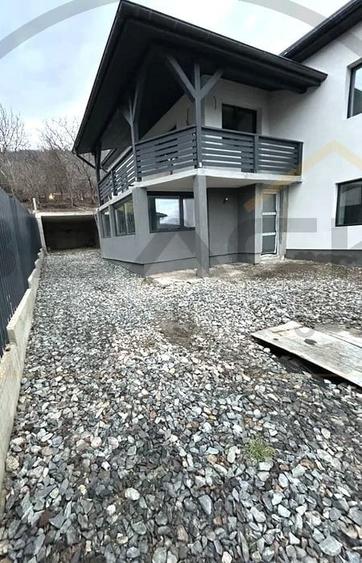 Casa individuala, 4 camere, 150 mp, teren 415 mp, - 2