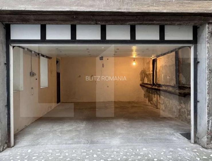 Garaj ultracentral cu statut de apartament – Palatul Neumann, Arad