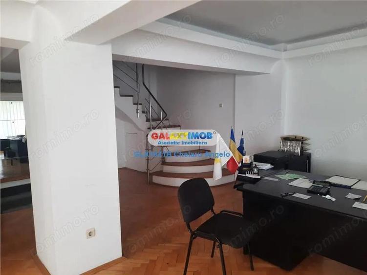B-dul Unirii apartament duplex 4 camere etaj 8-9 ,suprafata 105 mp - 6