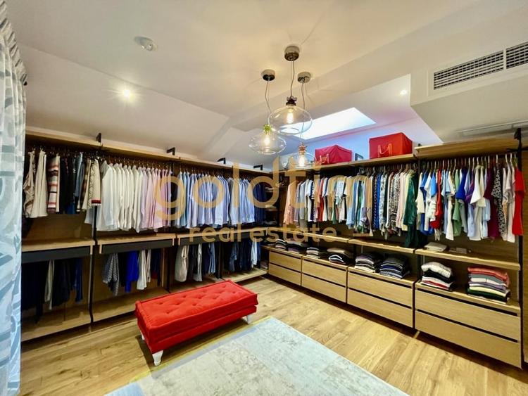 UNICA/ABSOLUT SUPERBA/ VILA INDIVIDUALA/IANCU NICOLAE/CURTE GENEROASA - 94