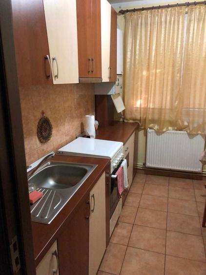 Ofer spre inchiriere apartament cu 2 camere - zona Hipodrom - 2