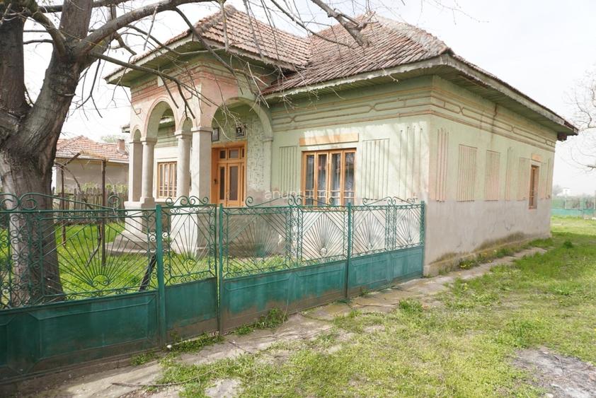 Amarastii de Sus, sat Zvorsca