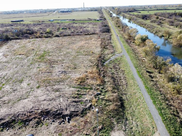 Teren 8,800 mp zona Freidorf /canalul Bega - 1