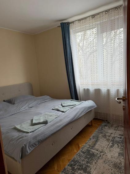 Inchiriez apartament 3 camere zona Botanica - 6