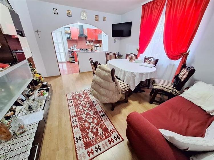 Casa moderna P+1 in Magura, 7 dormitoare, teren 421 mp, posibilitate 2 locuinte, - 54