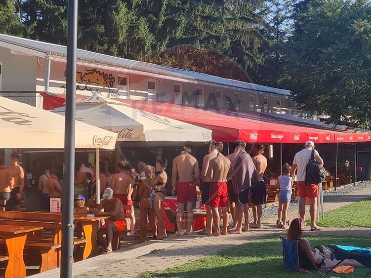 Terasa de vanzare pe strand - 3