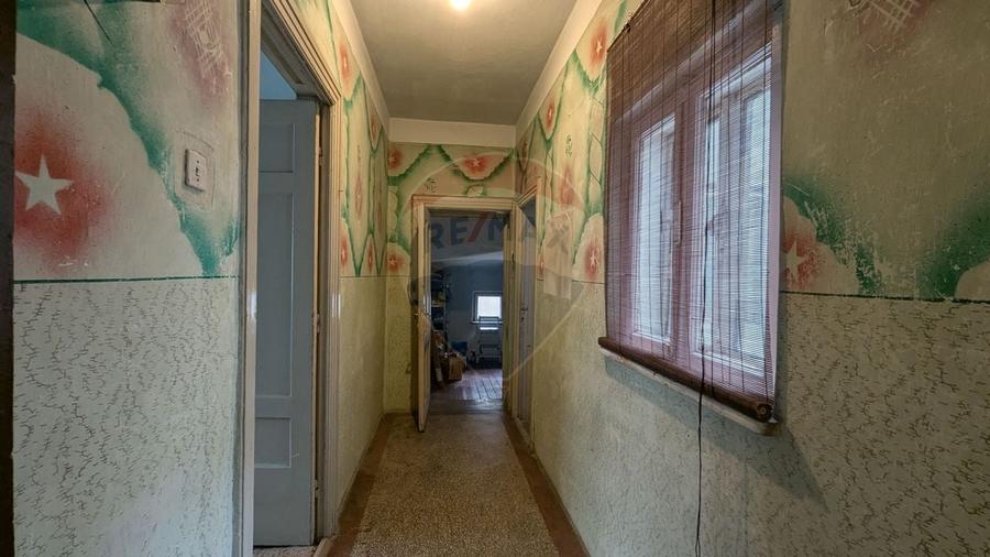 Vânzare Casă / Vilă cu 11 camere  în zona Iancului - 38