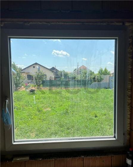 RECO Casa la rosu, la iesire din Les, langa padure - 2