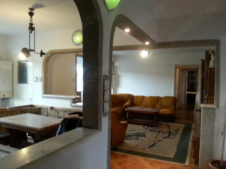 Inchiriez apartament 3 camere,etaj IV,B-dul Traian,Satu Mare - 6