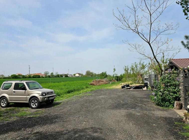 Teren intravilan, 560 mp, padure, posibilitate constructie casa/duplex, Darza - 2