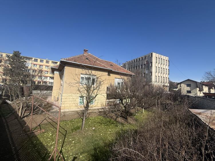 Casă individuală în Grigorescu, teren generos, deschidere amplă, TOP - 4