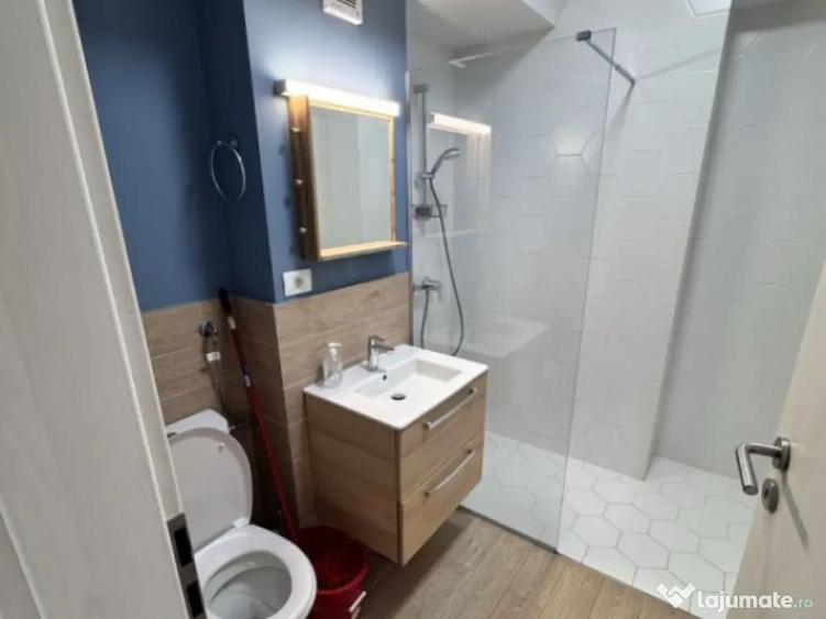 Mamaia Central apartament 2 camere decomandat, vedere la mar - 3