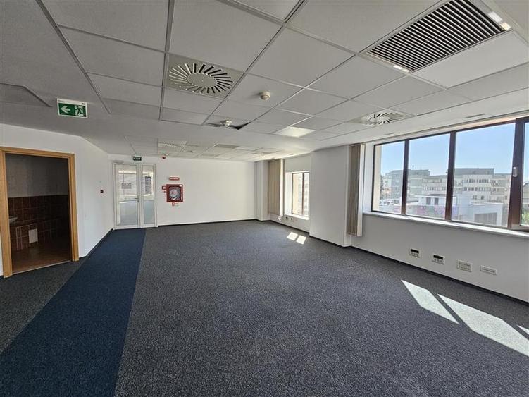 Birouri de inchiriat in Unimed Business Center de la 321 mp - 17