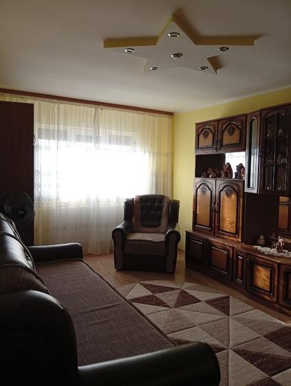 Apartament 2 camere etaj4 /sarpanta Dorohoi/Bulevardul Victoriei - 1